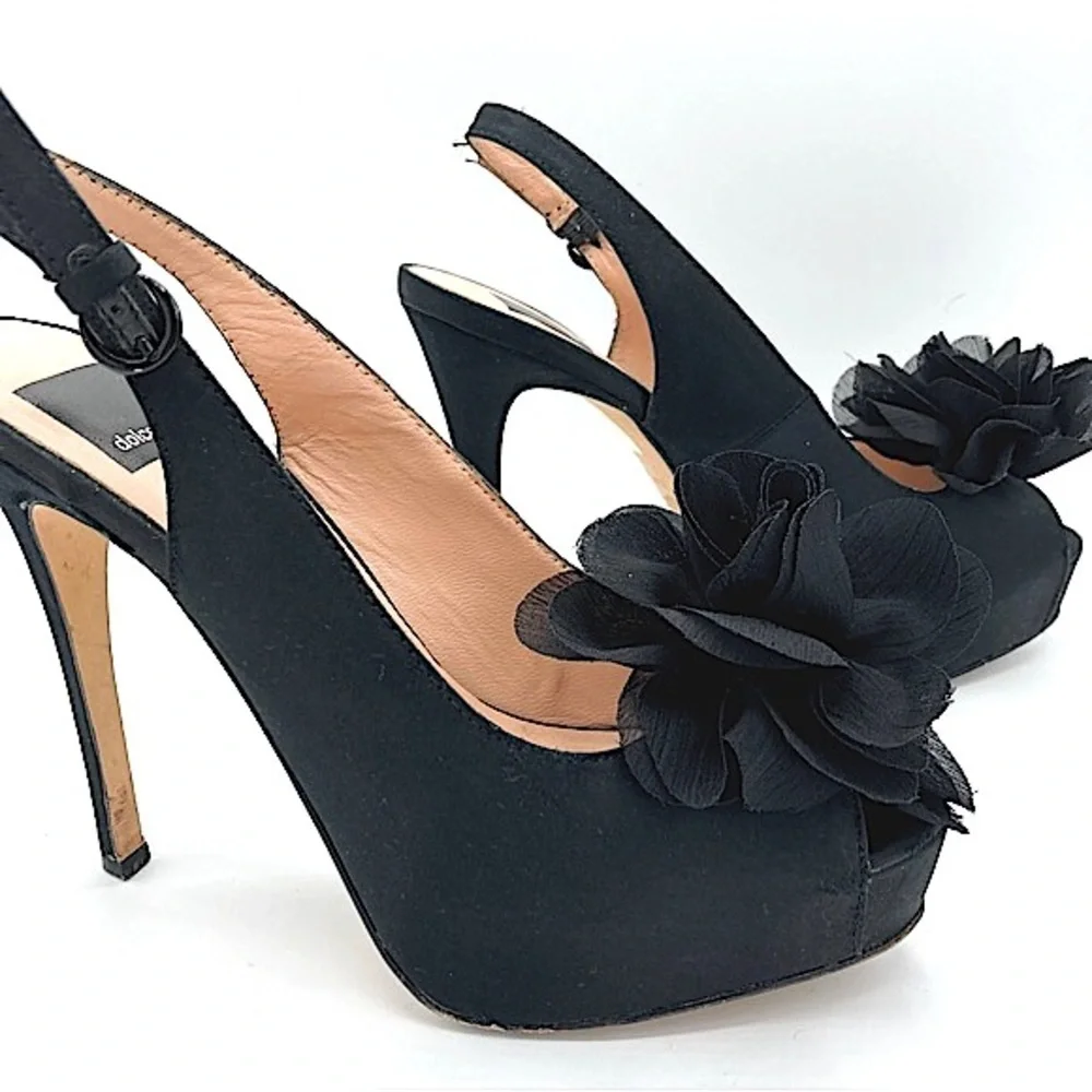 Dolce Vita “Bess” Black Platform Heels with Sheer Petals Embellishment, size 8.5
